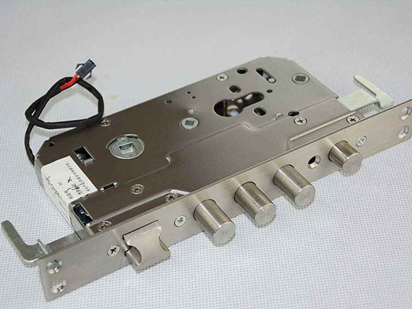 房山24小时上门开锁公司