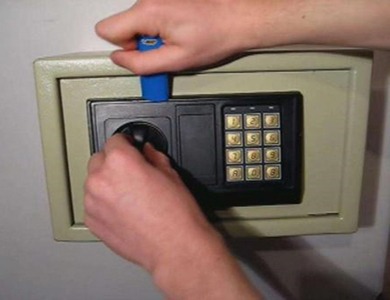 房山24小时上门开锁公司