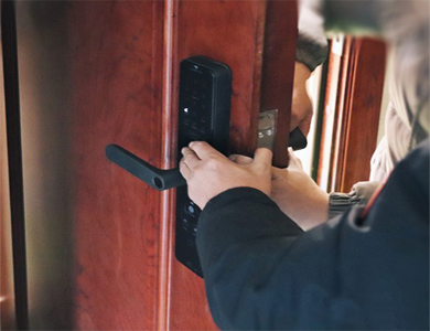 房山24小时上门开锁公司